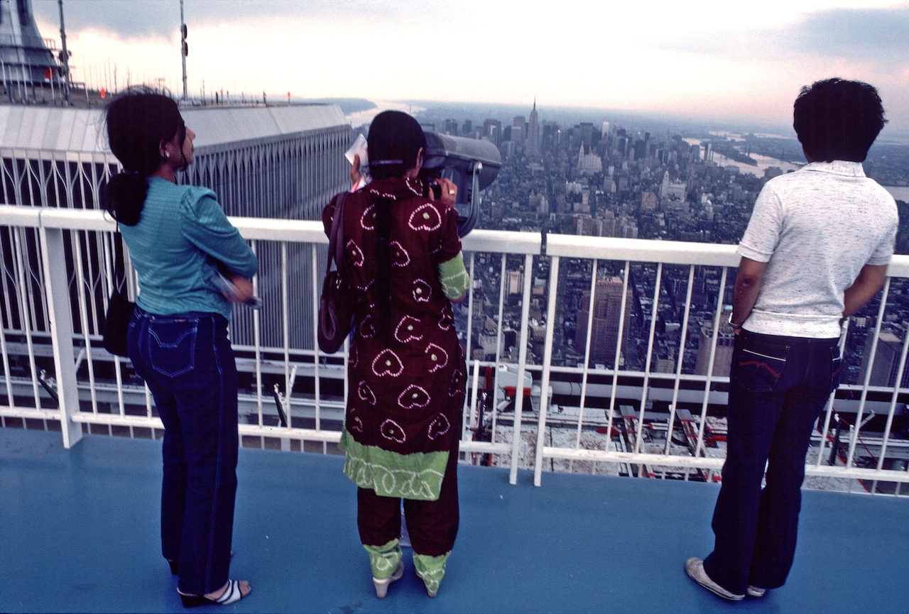 Tourists on the Obervation Deck of the WTC