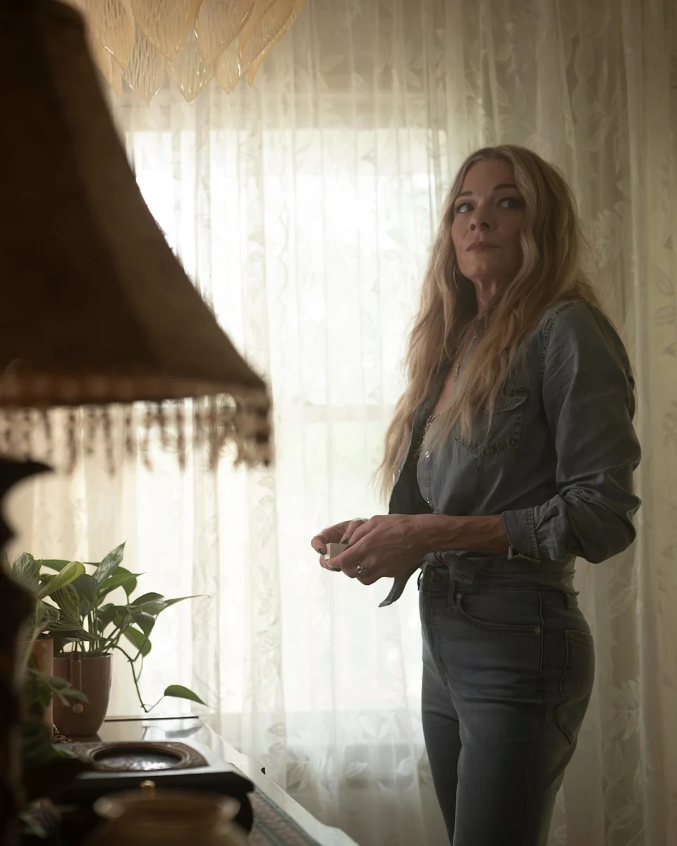 LeAnn Rimes as Dixie Bennings on "9-1-1: Nashville."