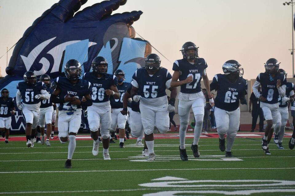 O.D. Wyatt prevails in back-and-forth district opener with Chisholm Trail