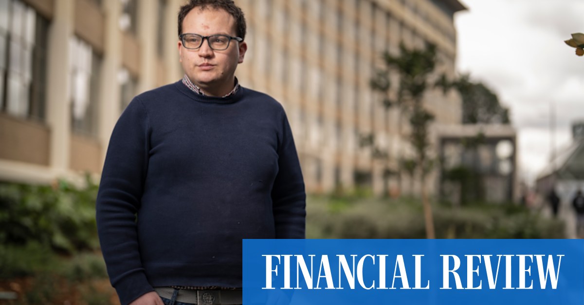 How a 30-year-old with $370,000 invests for financial freedom