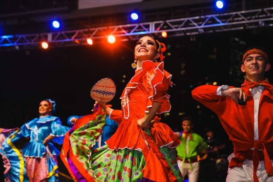 dancers