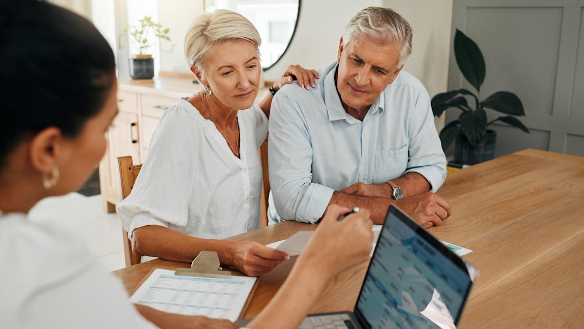 Why 50% of Financial Advisors Are Putting Client Investments Into Annuities