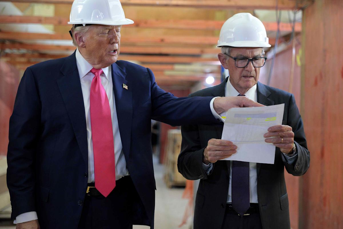 Market Faces $1.5 Trillion Downside If Trump Fires Fed Chair Powell, Study Warns