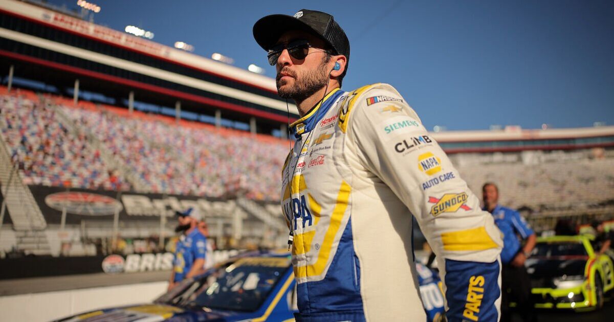 Chase Elliott spotter missing second straight NASCAR playoff race - Motorsport - Sports