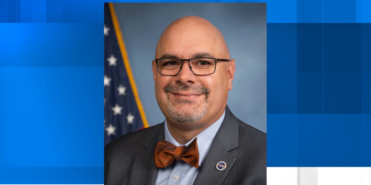 Marshall Space Flight Center Director Joseph Pelfrey stepping down from his role