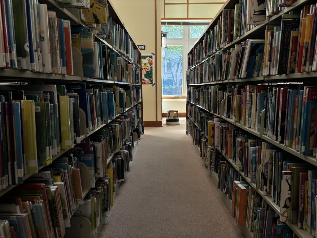Diverse book clubs foster community in Evanston