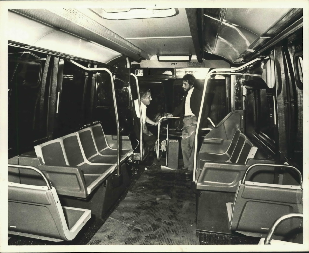 Vintage photos of buses on Staten Island
