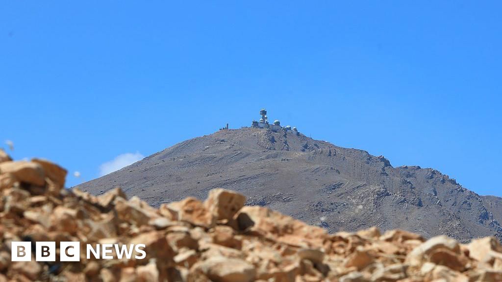 Syria accuses Israel of carrying out air strikes