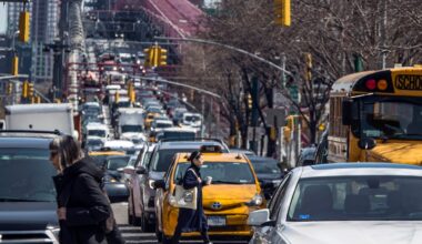 Even NYC DOT knows that ‘universal daylighting’ parking bill is madness (opinion)