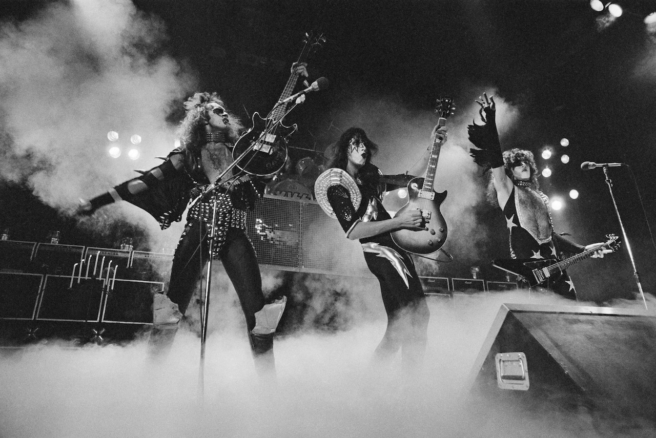 Kiss On Stage
