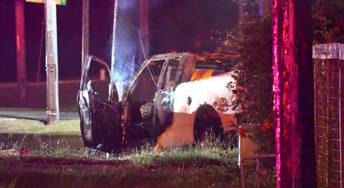 Deputies search for driver who fled crash in Northeast Harris County