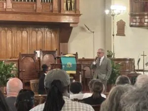 Philadelphia District Attorney Larry Krasner speaking during the “Be the Light and Bring the Light” event. (John Cole/Capital-Star)