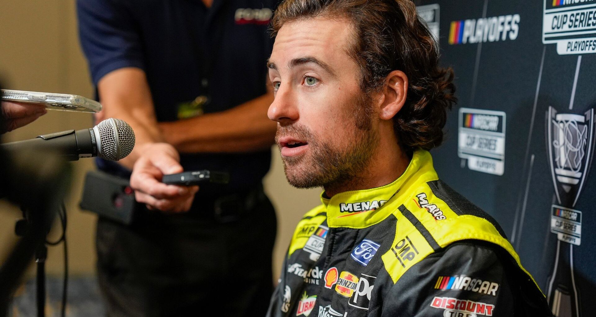 Jimmie Johnson (L) and Rick Ware (R)