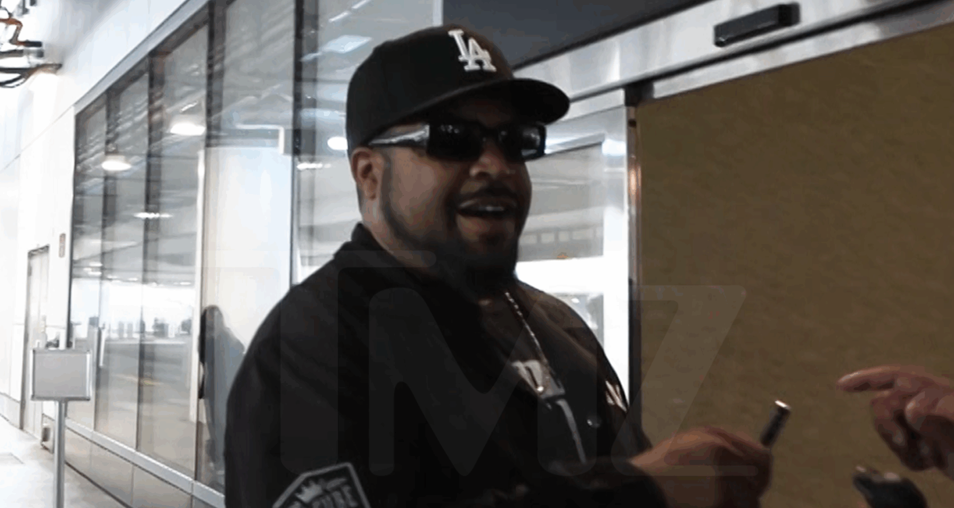 Ice Cube Praises 'Anaconda' Trailer, Fields Fan Engagement From New Album