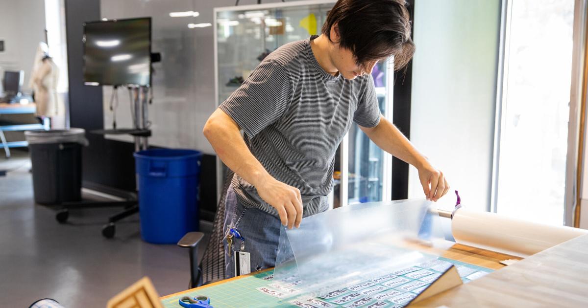 UTA FabLab to host T-shirt Screen Printing Workshop | Campus