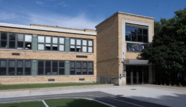Chicago Public Schools enrollment drops, preliminary data show | Evening Digest