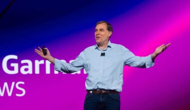 Amazon Bolsters AI Agent Push With 2 Executive Hires: Internal Memos