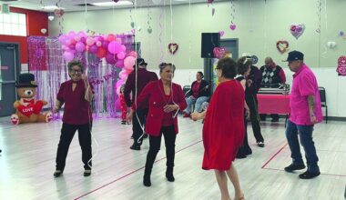 Glendale Community Center hosts Viva La Fiesta | Features