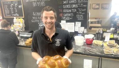 From challah to meats, customers get a taste of tradition | Rosh Hashanah