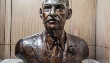 UTA moves E. H. Hereford bust to Central Library exhibit | Campus