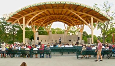Community gathers for vigil honoring Charlie Kirk in La Crosse | La Crosse
