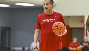 Arkansas basketball notebook: CareSource kids camp, offseason optimism and front court versatility