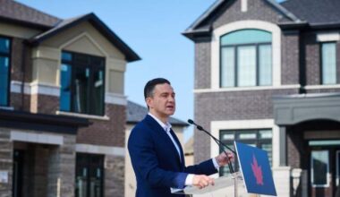 Poilievre calling on Carney to adopt Conservative’s plans to tackle housing - National