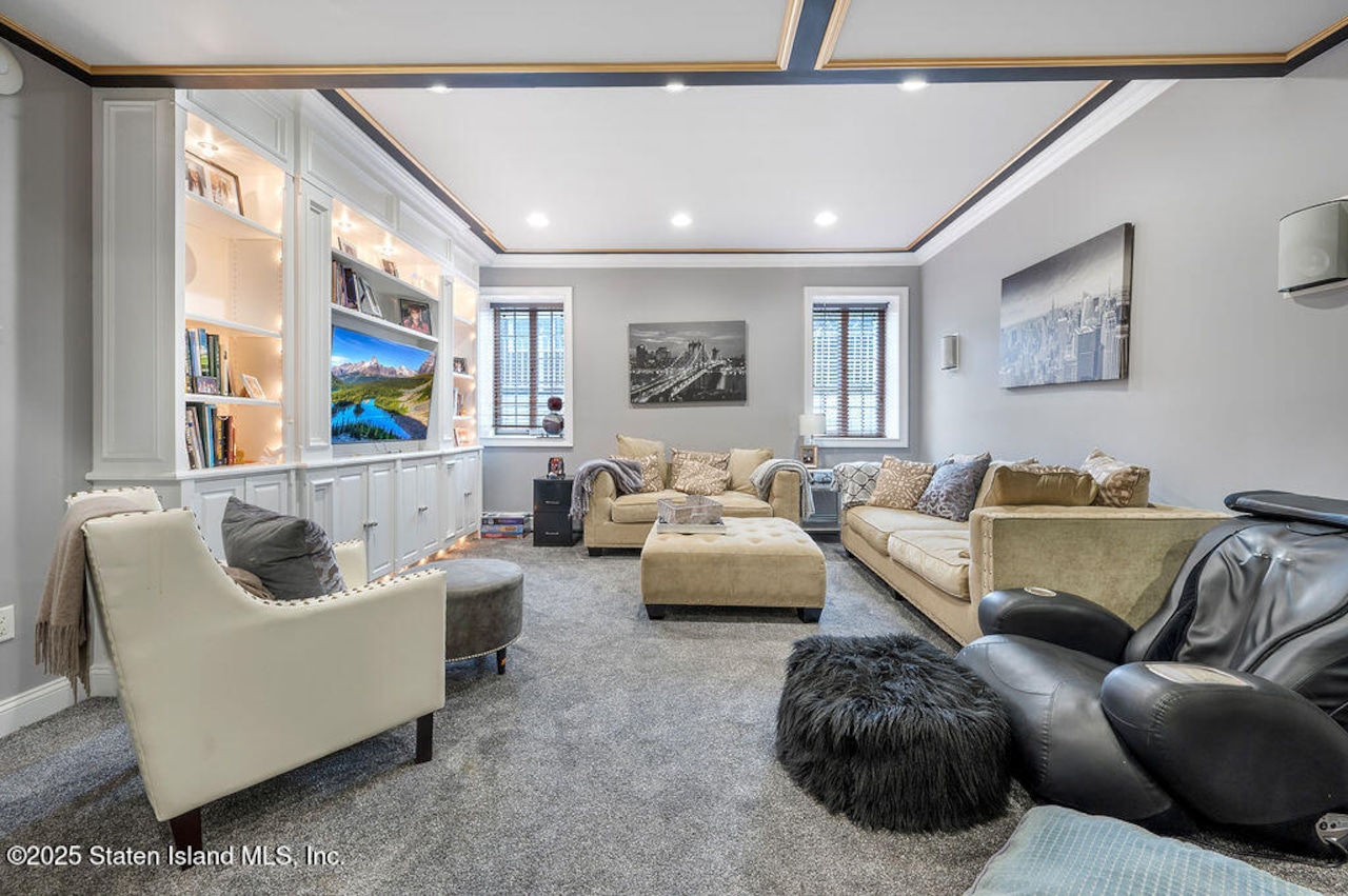 373 Ocean Terrace