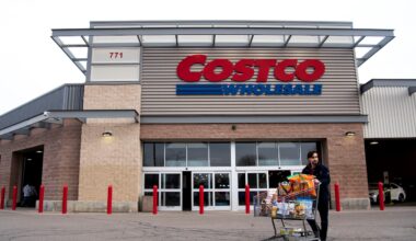 Costco executive members now get early shopping hours nationwide
