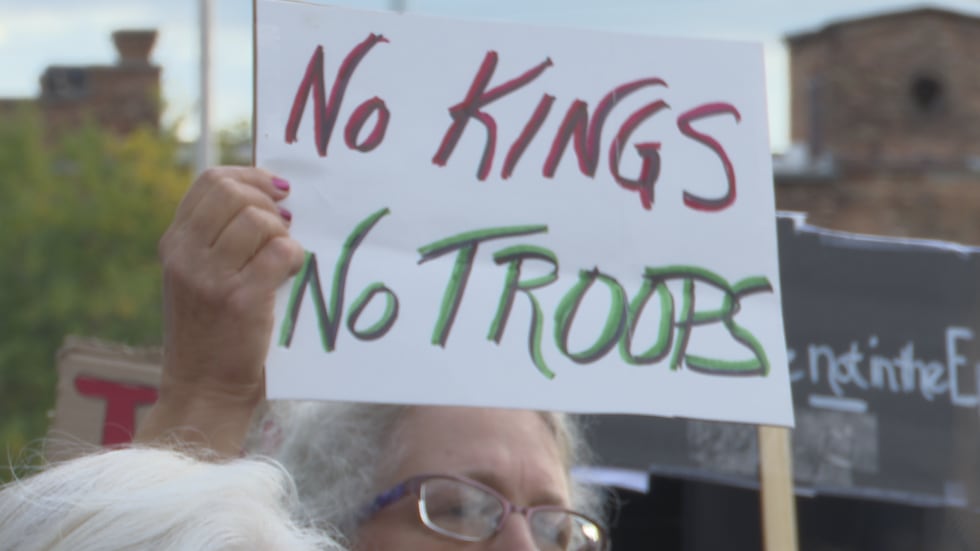 Hundreds Rally in Rockford for a ‘No Kings, No Troops’ Protest Against federal troops in Chicago