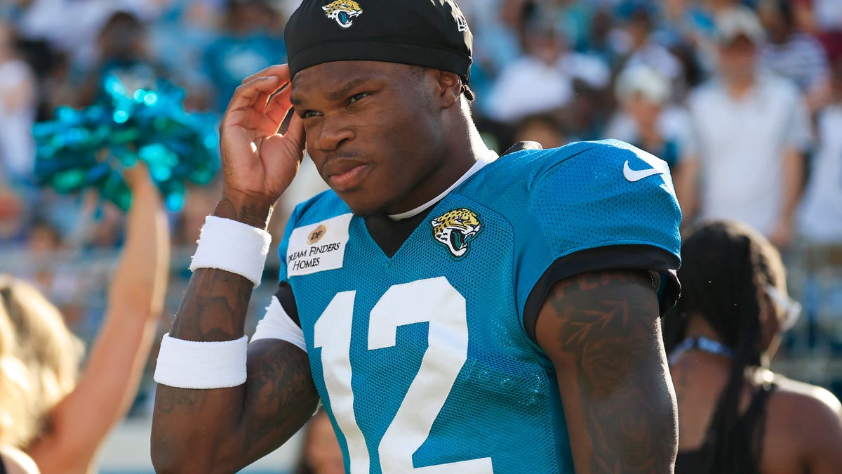 Jacksonville Jaguars rookie contract, relationship