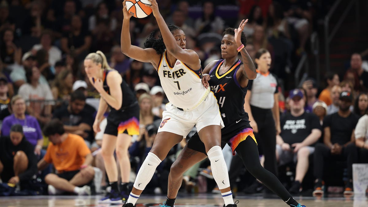 Caitlin Clark injury news, stats, TV