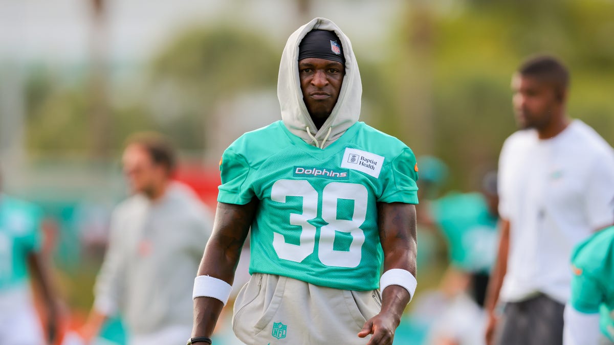 Eagles to host veteran CB Mike Hilton for a tryout