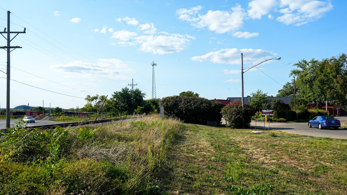 Bryant Sullivan identfied as man found dead in New Philadelphia
