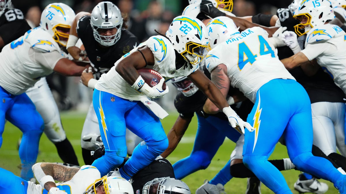 Los Angeles RB Najee Harris out for season with Achilles injury