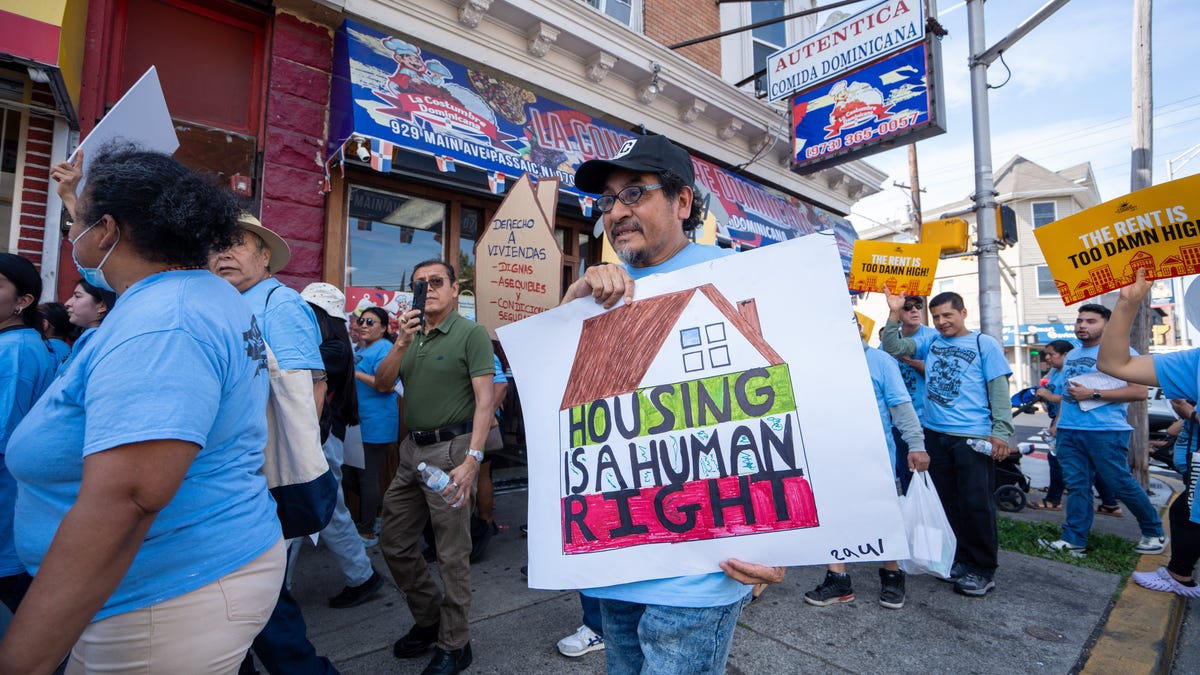 National housing crisis revives rent control debate in NYC