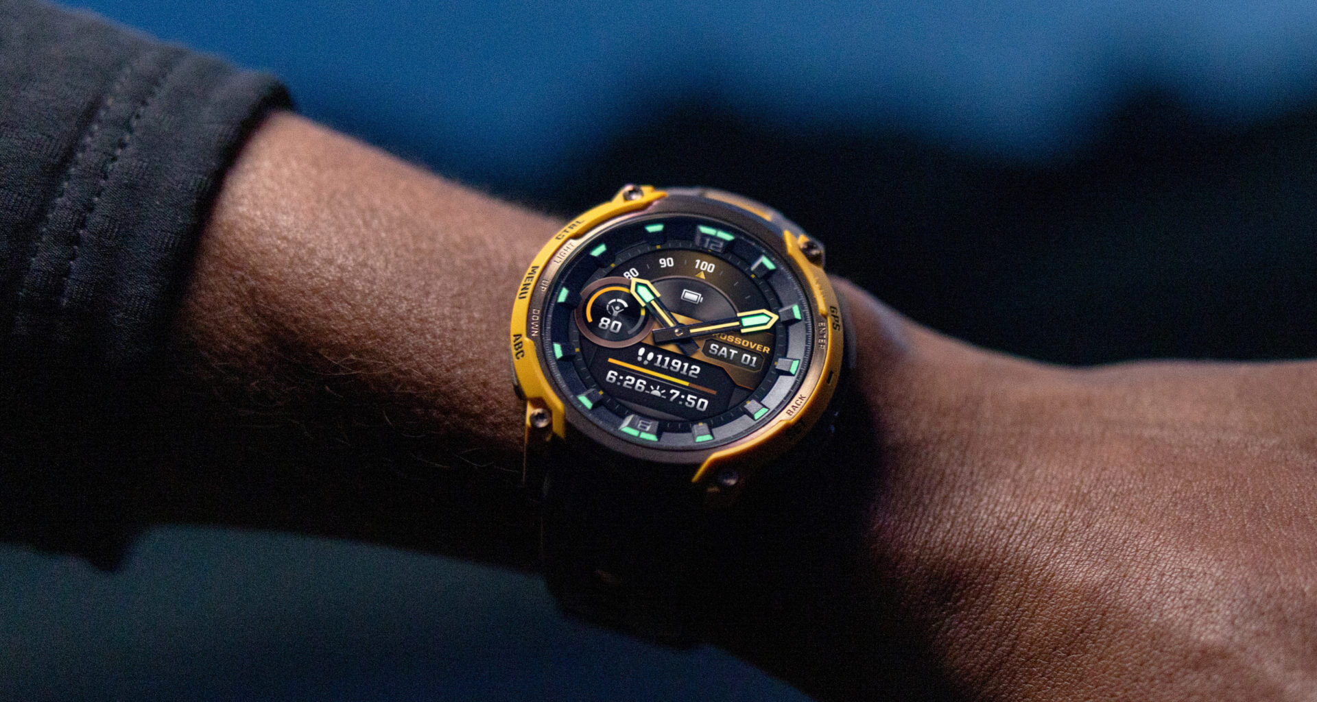 Garmin Instinct Crossover AMOLED