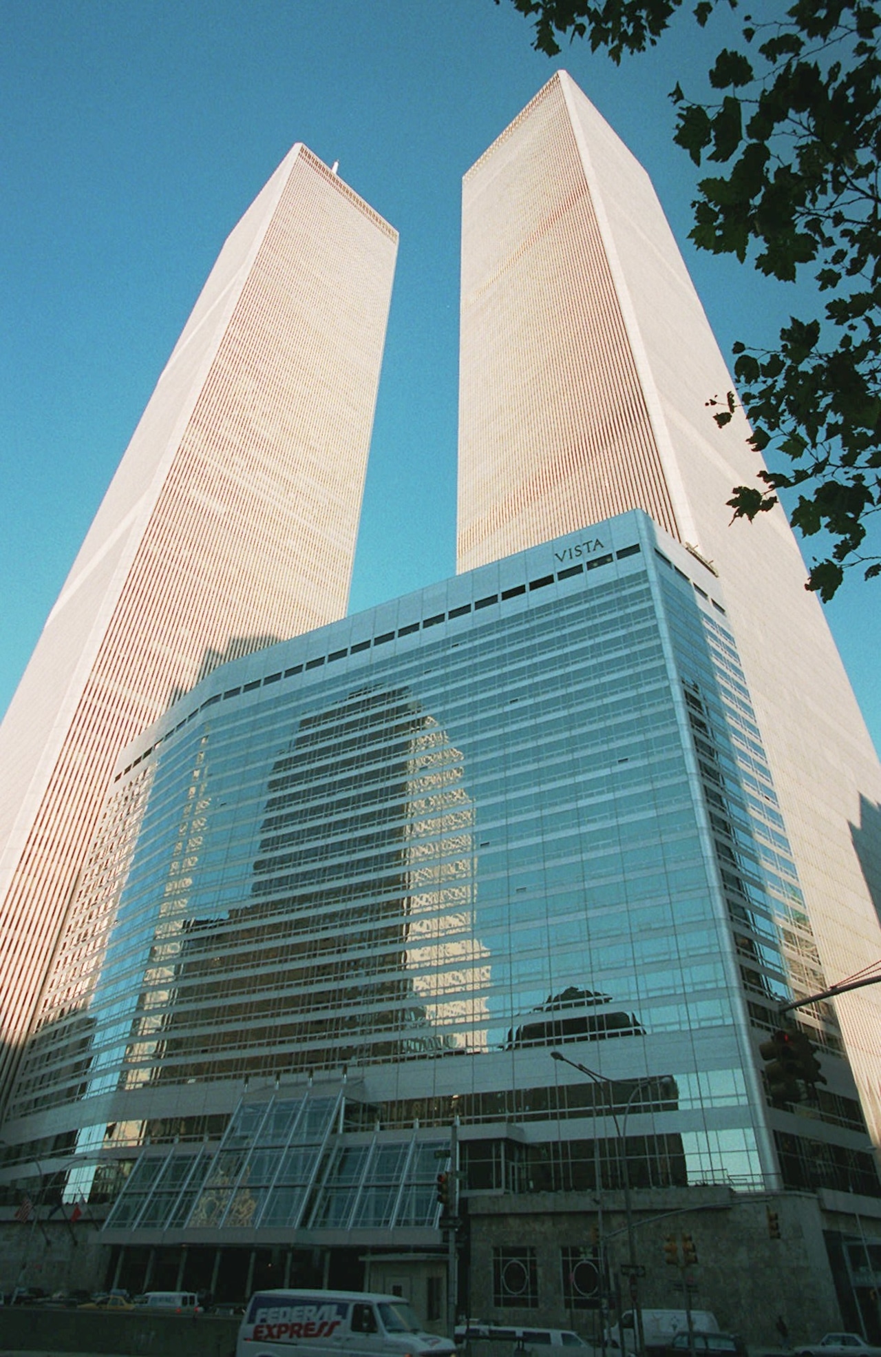 Vista World Trade Center Hotel