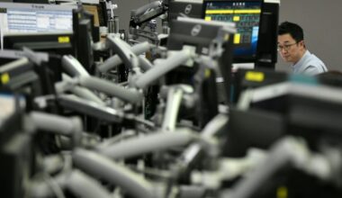 Asian Markets Rally As New US Jobs Data Fans Rate Cut Hopes