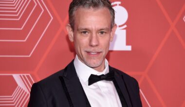 Neal Zoren's Showbiz and more column