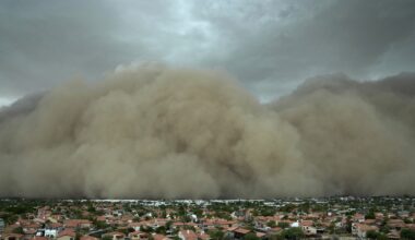 Power restored after fearsome dust storm rips through Phoenix area | OUT WEST ROUNDUP