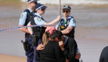 Shark kills beachgoer off Sydney beach – NBC 7 San Diego