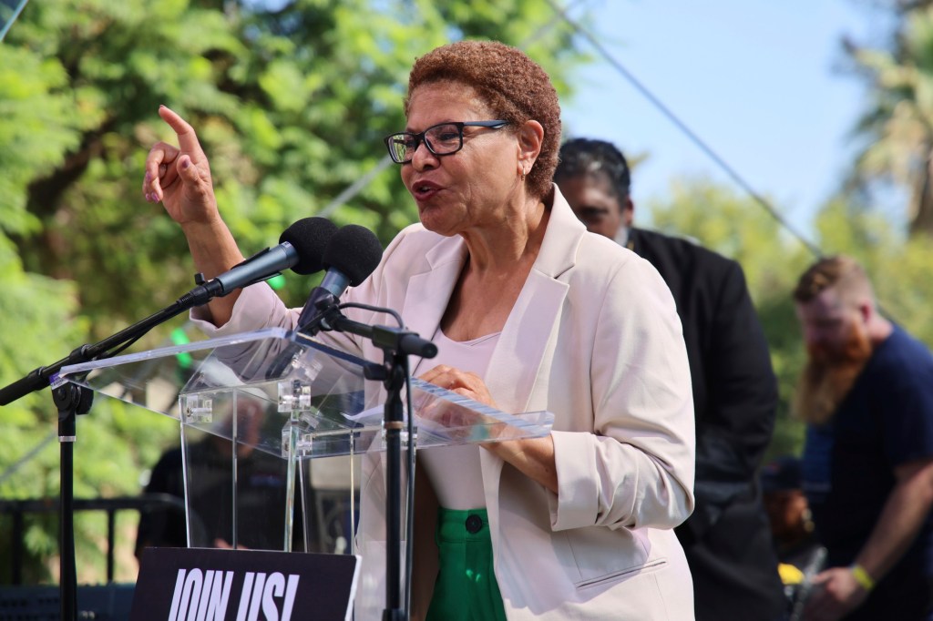 LA Mayor Karen Bass to speak in Washington, Oklahoma City during 2-day trip – Daily News
