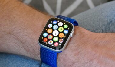 The Apple Watch SE 2 is down to $169 today -- don't miss this chance!
