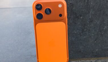 Apple’s cheap fix to iPhone 17 Pro “scratchgate” sits on your dining table