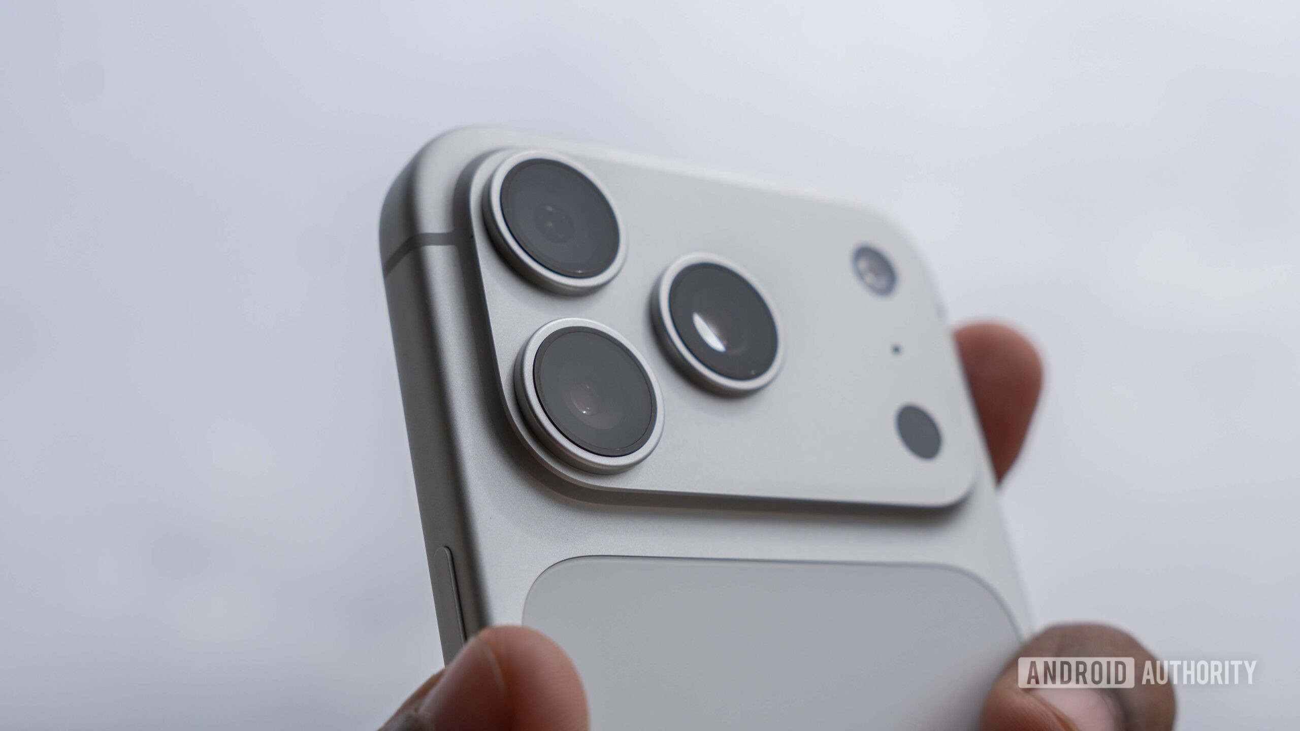 Apple iPhone 17 Pro focusing on camera bump plateau