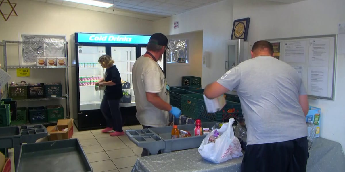 Phoenix food banks push back on cancellation of USDA’s hunger report