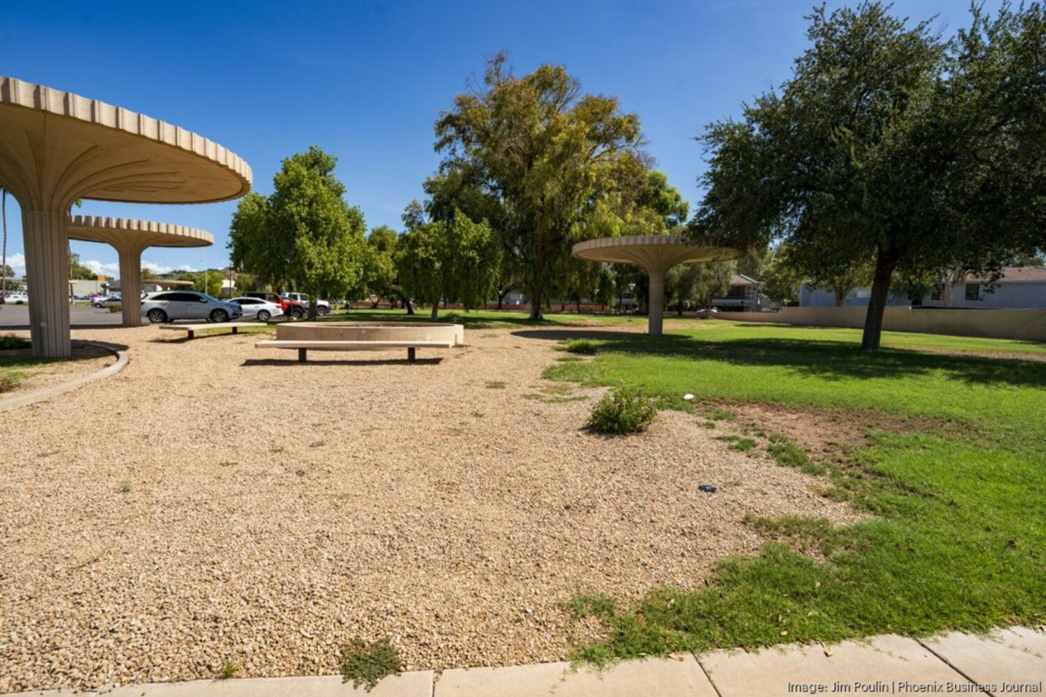 Firm connected to Arte Moreno buys Phoenix land for $11M...