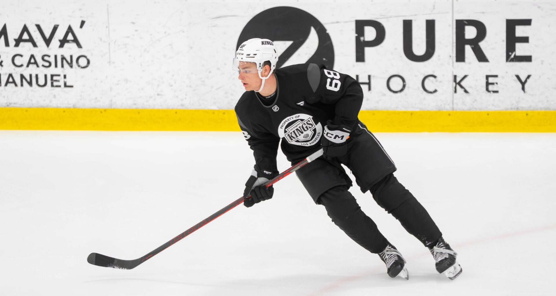 Why Haven’t the Kings Signed Brzustewicz to a Contract?