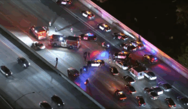 Motorcycle officer injured in crash on 405 Freeway in North Hills – NBC Los Angeles